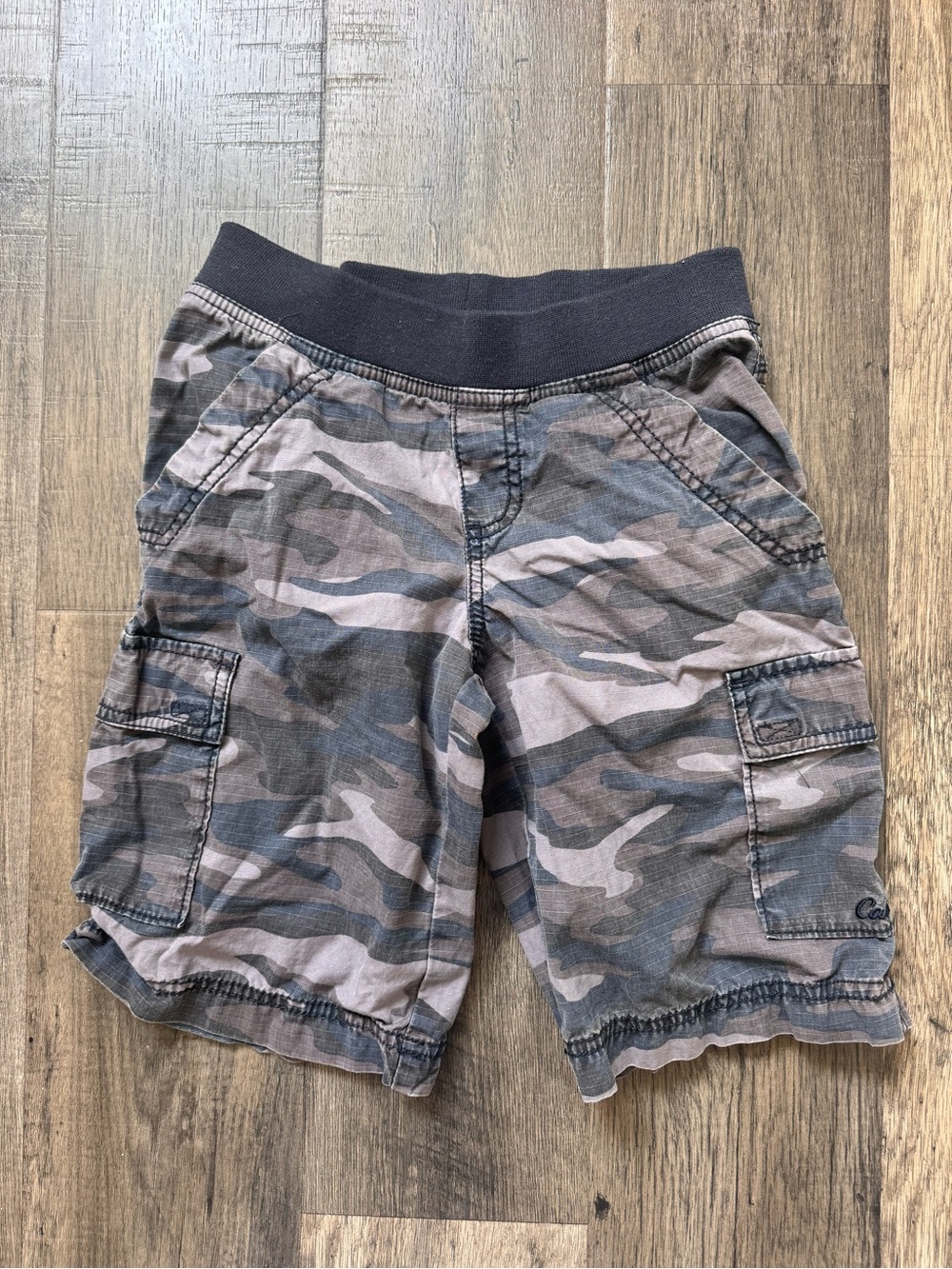Cabela's Boys Camouflage Cargo Shorts - Gray